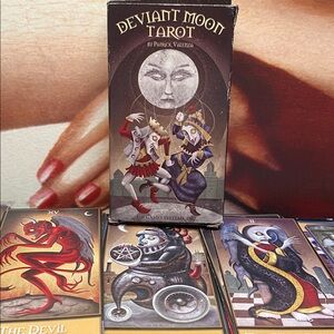 Tarot Deviant Moon Tarot by Patrick Valenza